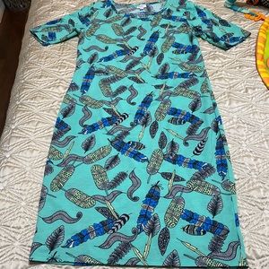 Dress fro Lularoe beautiful print.